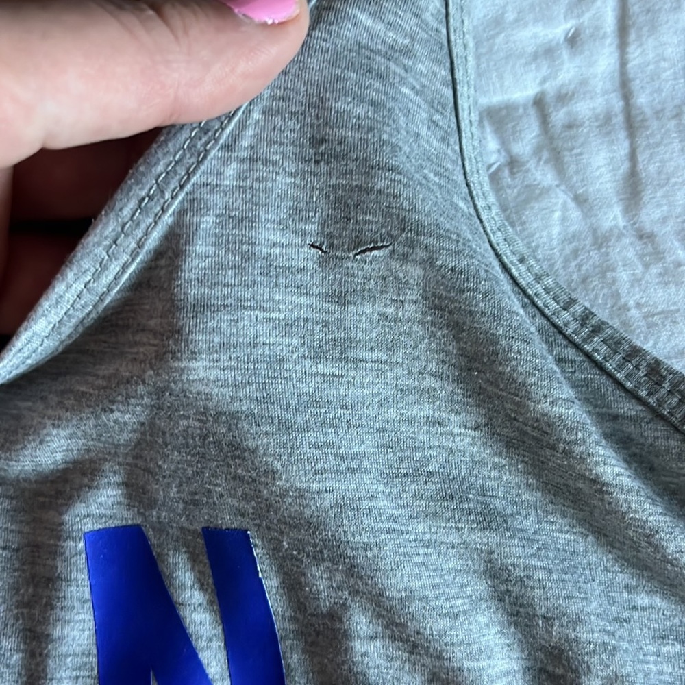 Gap Fit Racer back tank - Picture 4 of 4